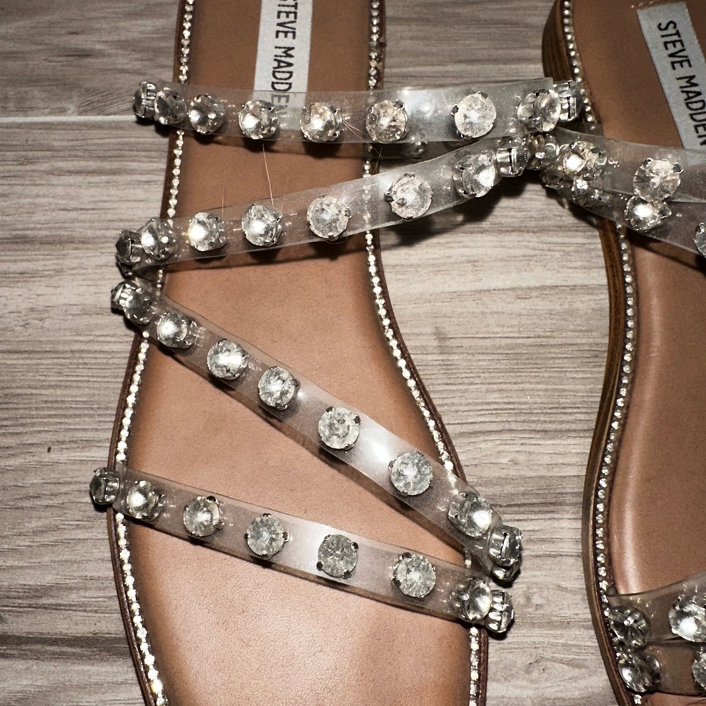 Steve Madden Tan Footbed Sandals with Clear Crystal-Strap Embellishments - Picture 2 of 4